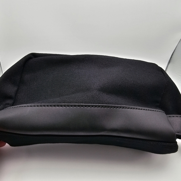 Mens Toiletry/ Dopp/ Shaving bag Water Black Canvas/ black leather edging - Picture 4 of 6